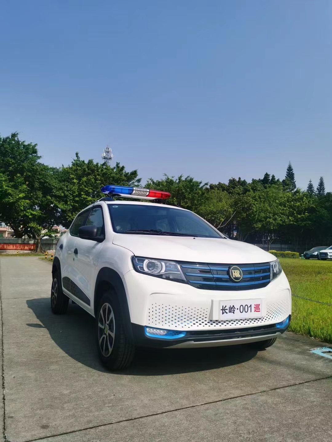 东风5座封闭麻豆一二三产区巡逻车（质保叁年）